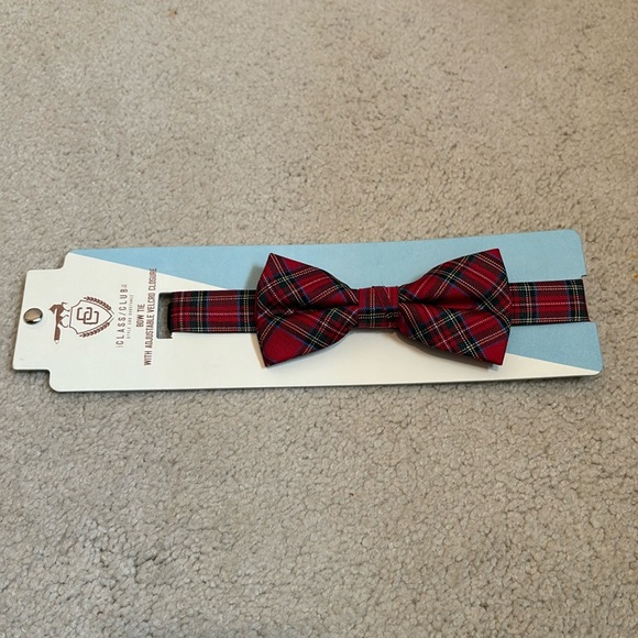 The Class Club little boy bow tie adjustable Velcro closure NWT neckware - Picture 2 of 5